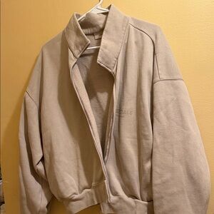 Fear of God ESSENTIALS Embossed Beige Sweatshirt zipper doesn’t work